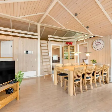 Tobias - 30km From The Sea By Interhome *