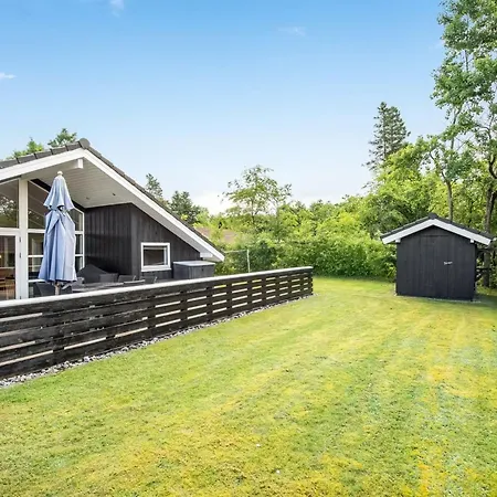 Tobias - 30km From The Sea By Interhome *